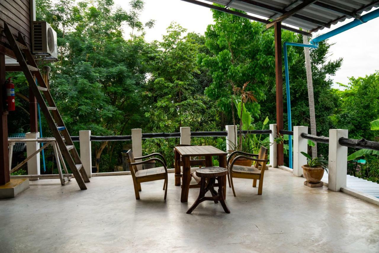 Moov Inn Garden Hostel Ko Tao Exterior foto